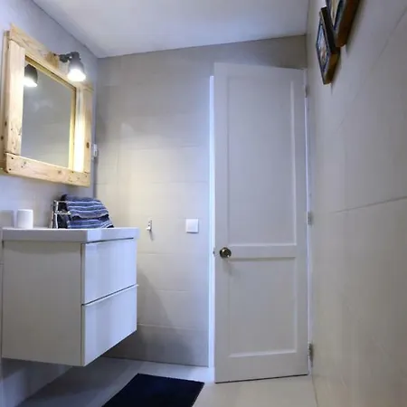 Wavetrotter Ineika Apartment